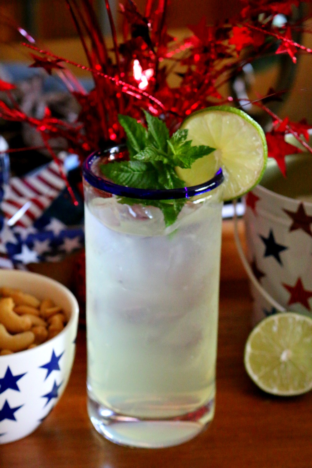 Easy Homemade Limeade for the 4th of July