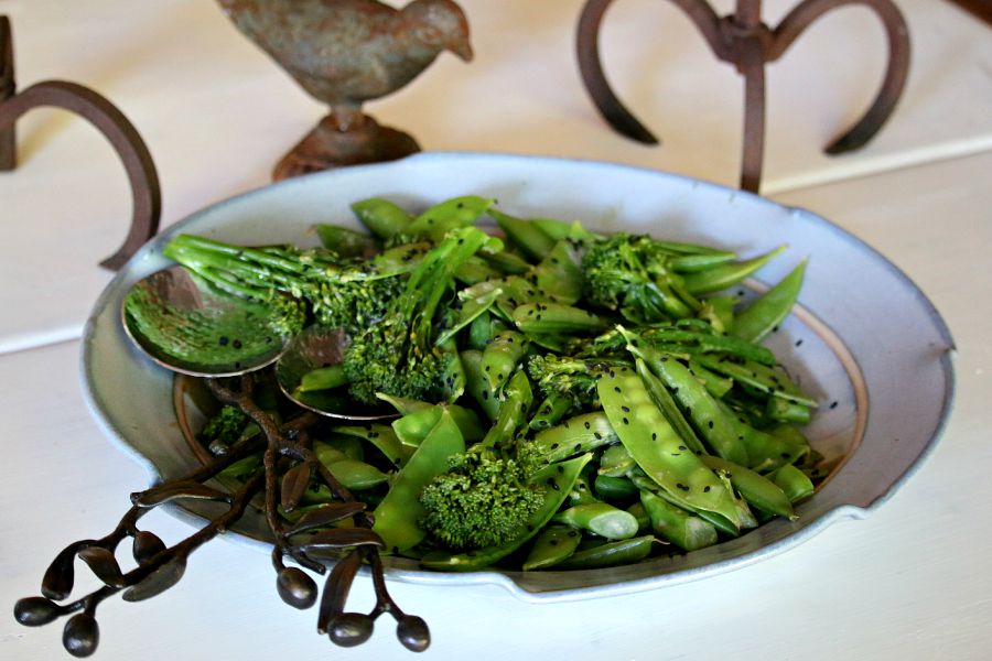 Puy lentil salad with soy beans, sugar snap peas & broccoli recipe