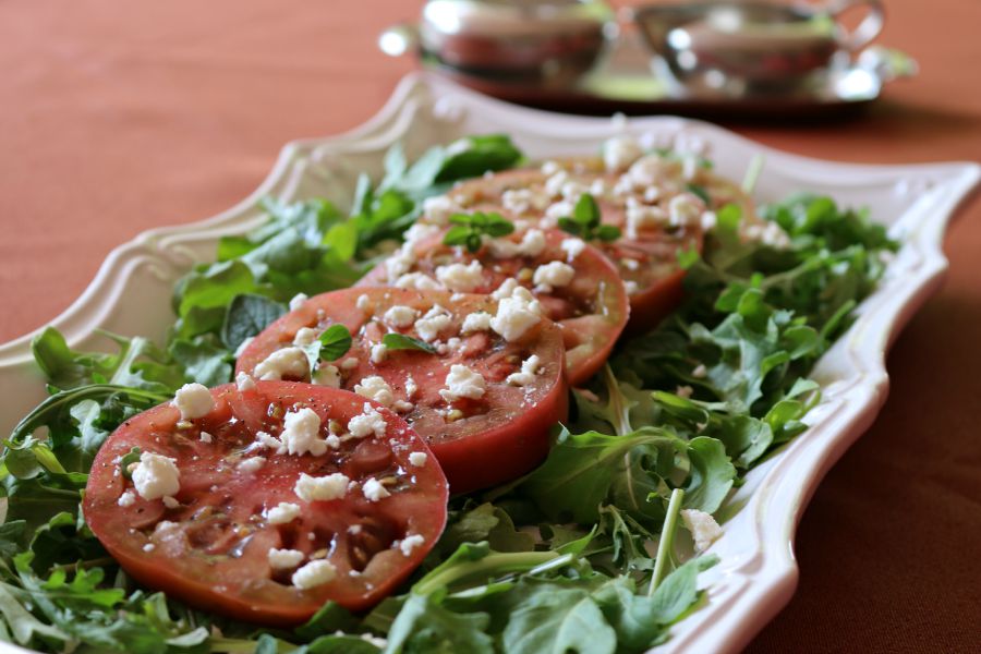 Heirloom Tomato & Arugula Salad 