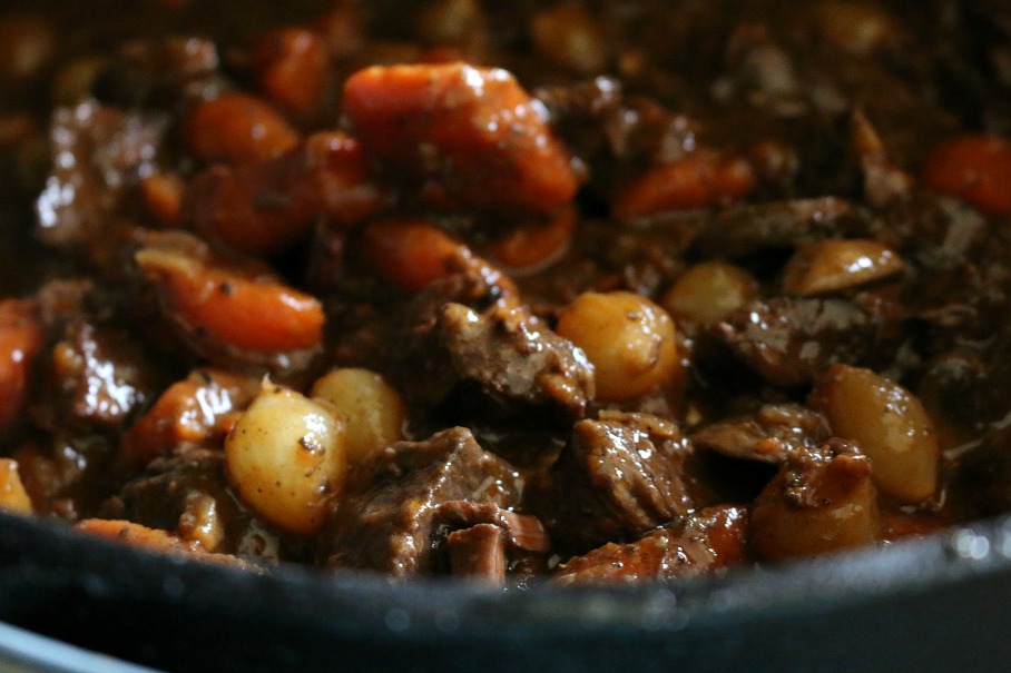 First giant pot of soup in my cast iron dutch oven for the year. : r/ castiron