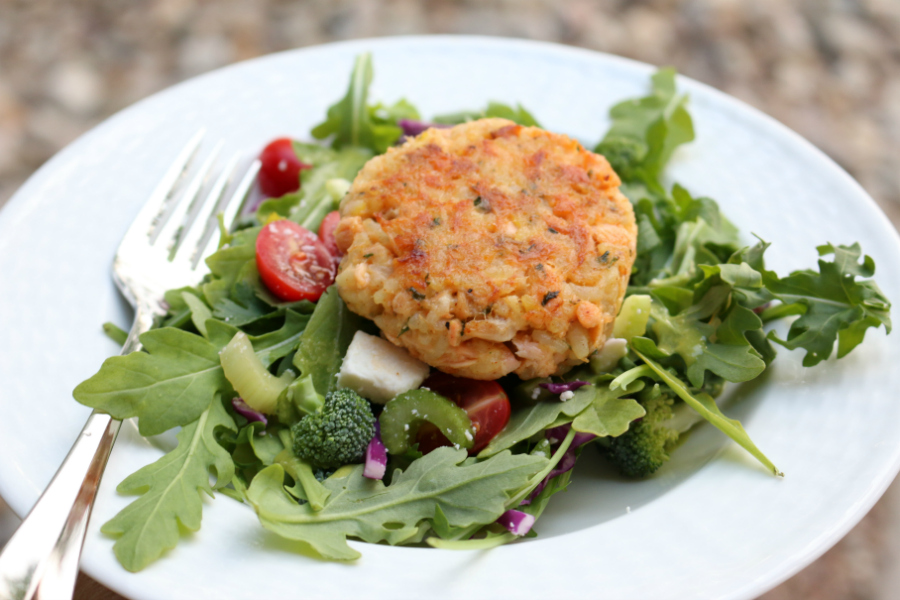 AIP Salmon Cakes (Paleo, Egg-free & Low FODMAP)