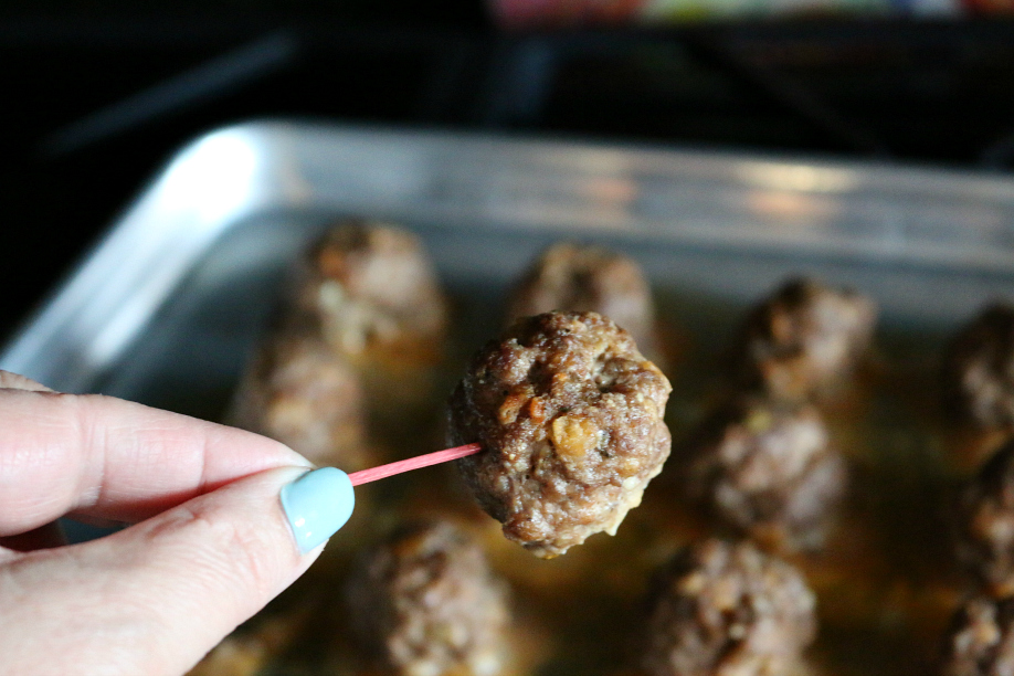 Easy Recipe for Oven Baked Venison Meatballs CeceliasGoodStuff.com Good Food for Good People