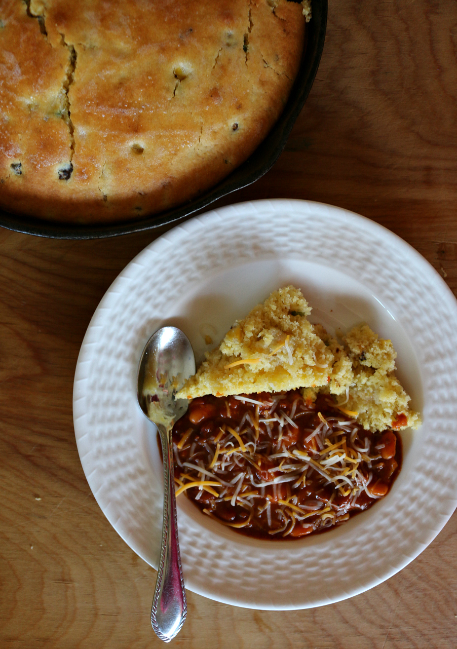 a Southwestern Turkey Chili Recipe served with green chile cornbread | CeceliasGoodStuff.com | Good Food for Good People