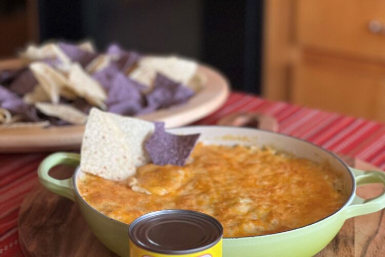 Cheesy Green Chile Chicken Enchilada Dip